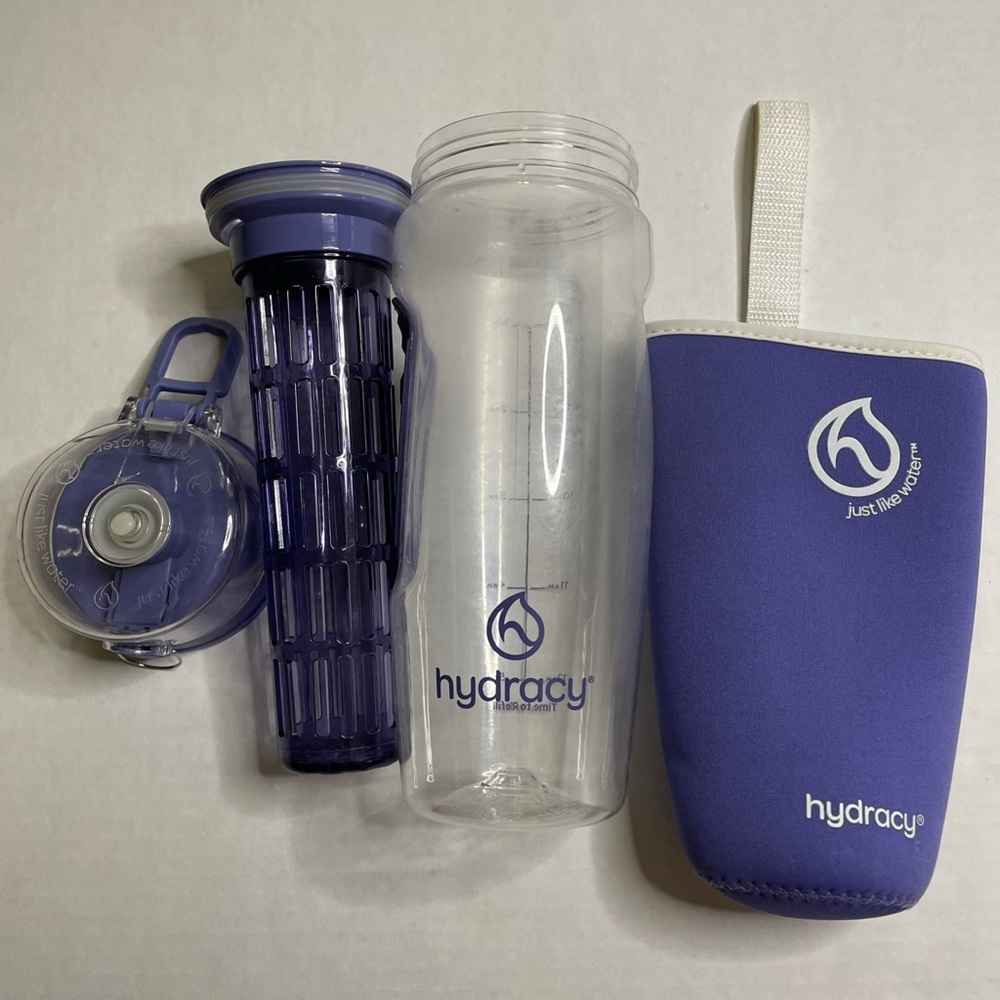 Hydracy Fruit Infuser Water Bottle 32 oz with Time Marker and Infusion Rod